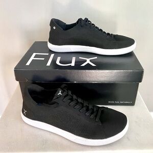 Flux Adapt Trainer Black White 9 women’s 8 men’s